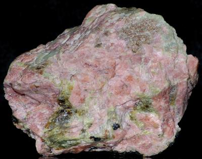 Bustamite, willemite and minor franklinite, from Franklin, NJ