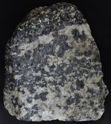 Clinohedrite, hardystonite, willemite and franklinite from Franklin, NJ