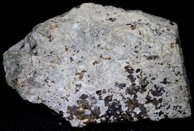 Hardystonite (SW FL lilac, LW FL cream), willemite, franklinite, Franklin NJ