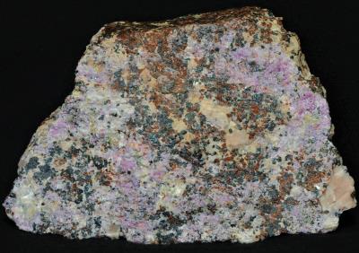 Holdenite, willemite, franklinite and calcite from Sterling Hill Mine, Ogdensburg, NJ