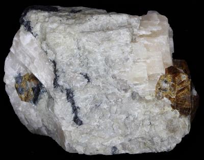 Turneaureite, calcite, andradite garnet, and franklinite from Franklin, NJ